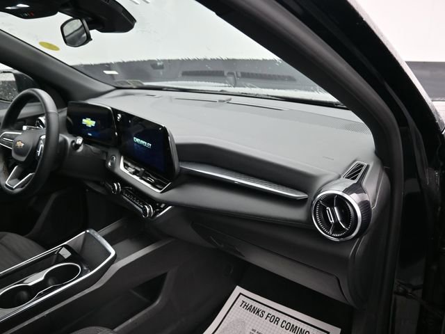 Used 2025 Chevrolet Equinox LT image 10