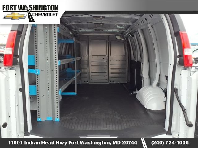 New 2025 Chevrolet Express 3500 w/ Driver Convenience Package RWD image 4
