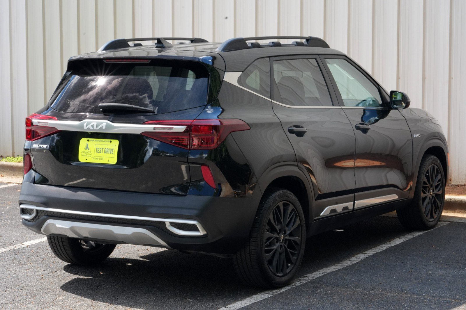 Used 2022 Kia Seltos Nightfall Edition AWD/4WD image 47