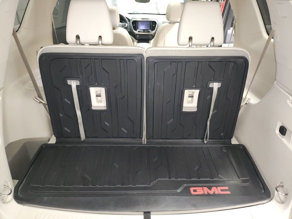 Used 2023 GMC Acadia Denali w/ Denali Ultimate Package image 16