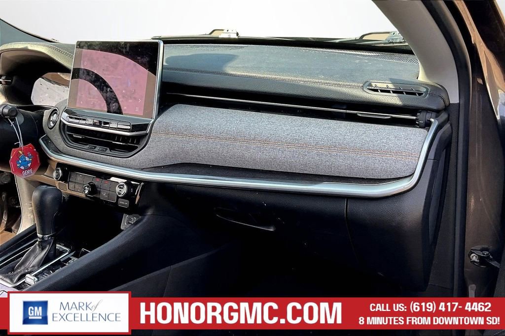 Used 2022 Jeep Compass Sport AWD/4WD image 23