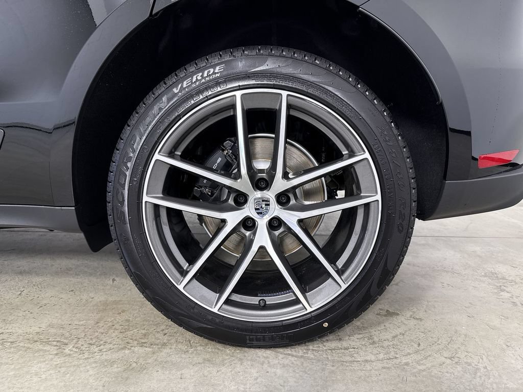 New 2026 Porsche Macan AWD/4WD image 14