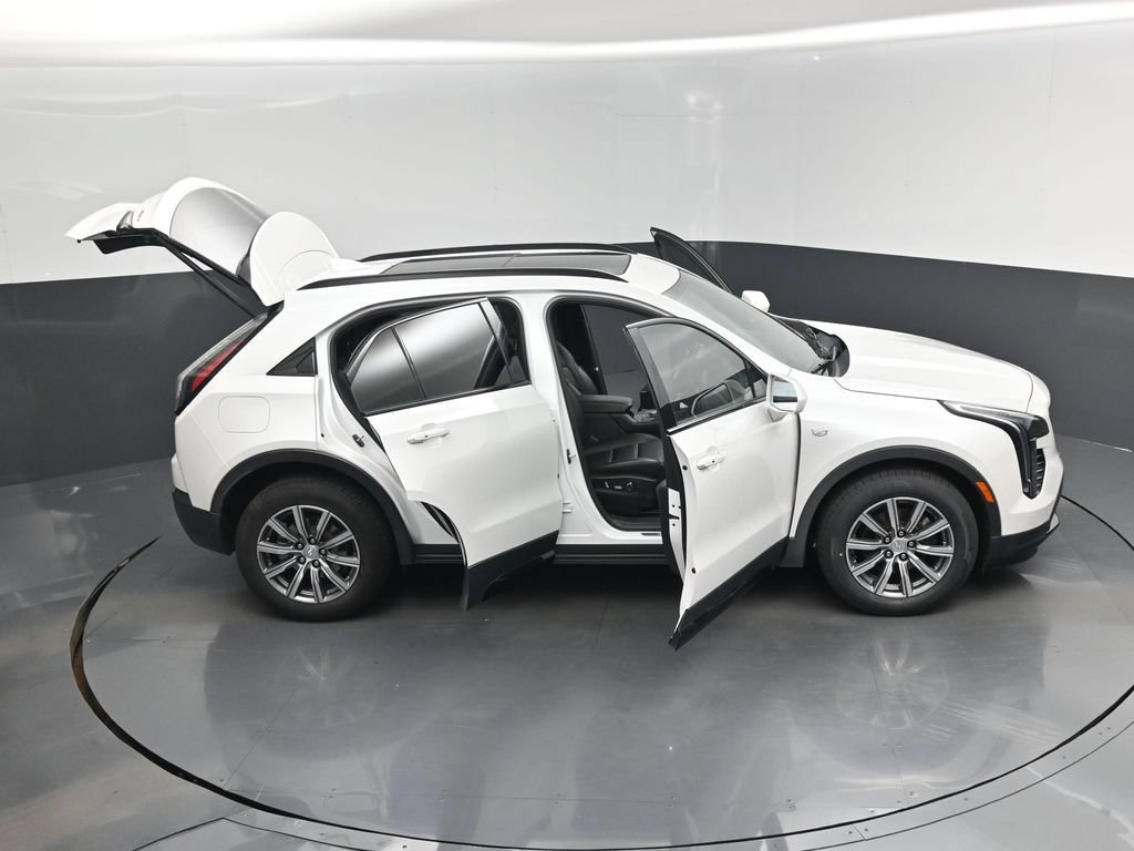 Used 2019 Cadillac XT4 Sport w/ Cold Weather Package FWD image 18