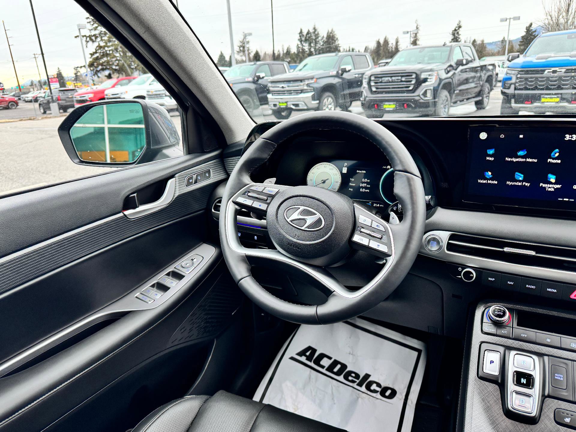 Used 2025 Hyundai Palisade Limited image 28