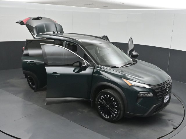Used 2026 Nissan Rogue Dark Armor FWD image 63