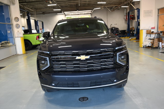 New 2026 Chevrolet Tahoe High Country w/ Sun And Tow Package AWD/4WD image 2