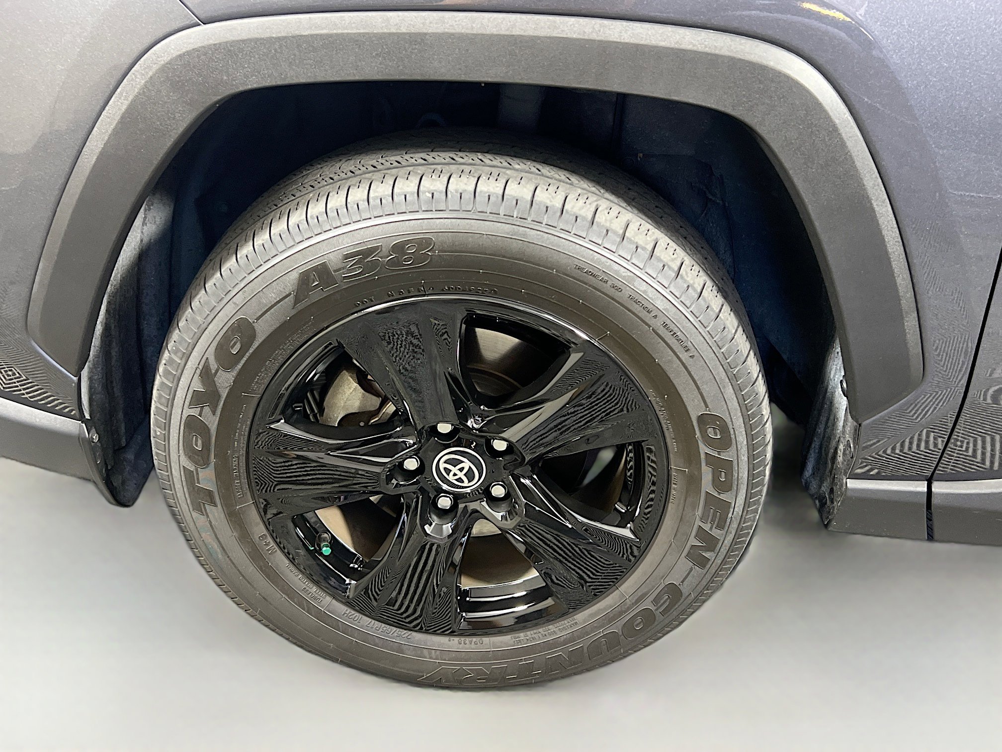 Used 2024 Toyota RAV4 LE image 13