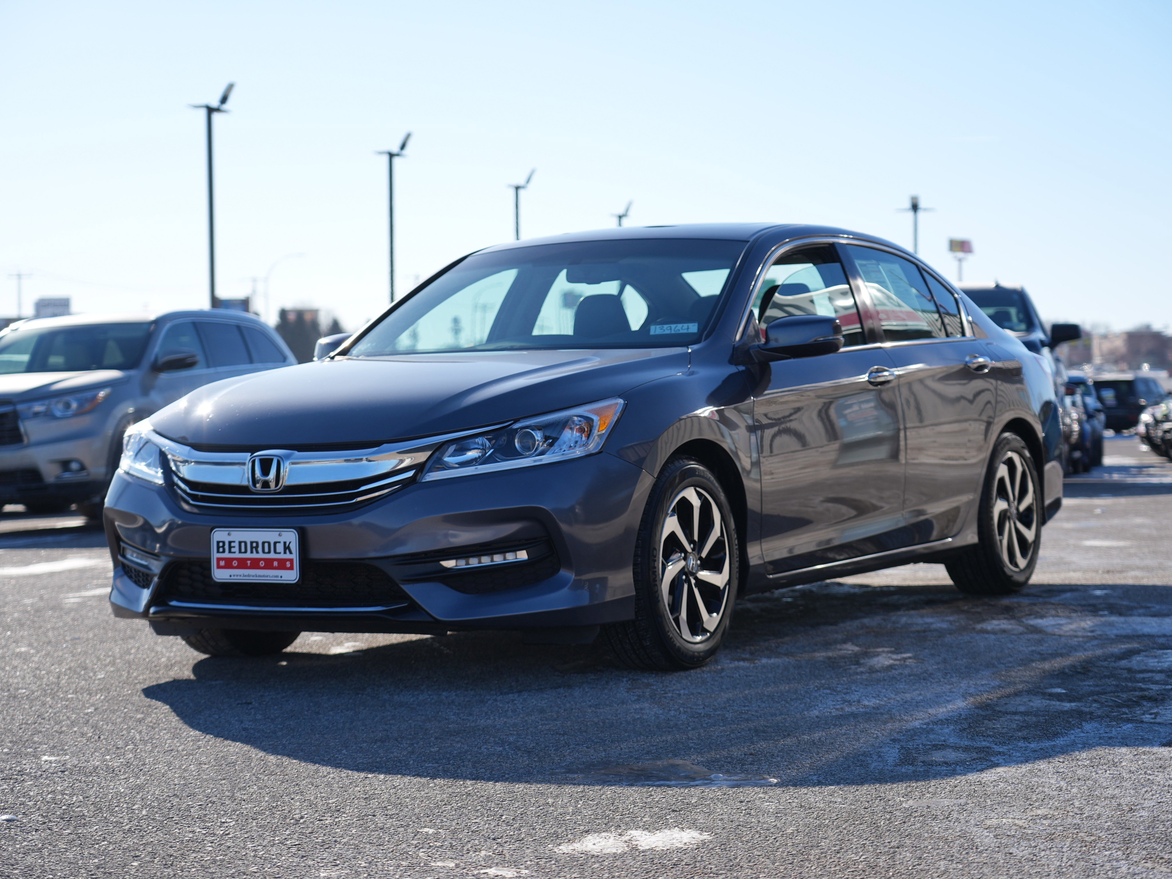 Used 2017 Honda Accord EX-L image 7