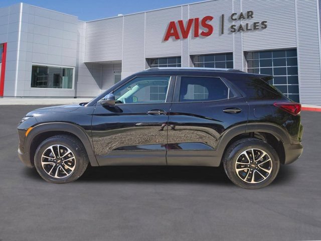 Used 2025 Chevrolet TrailBlazer LT AWD/4WD image 11