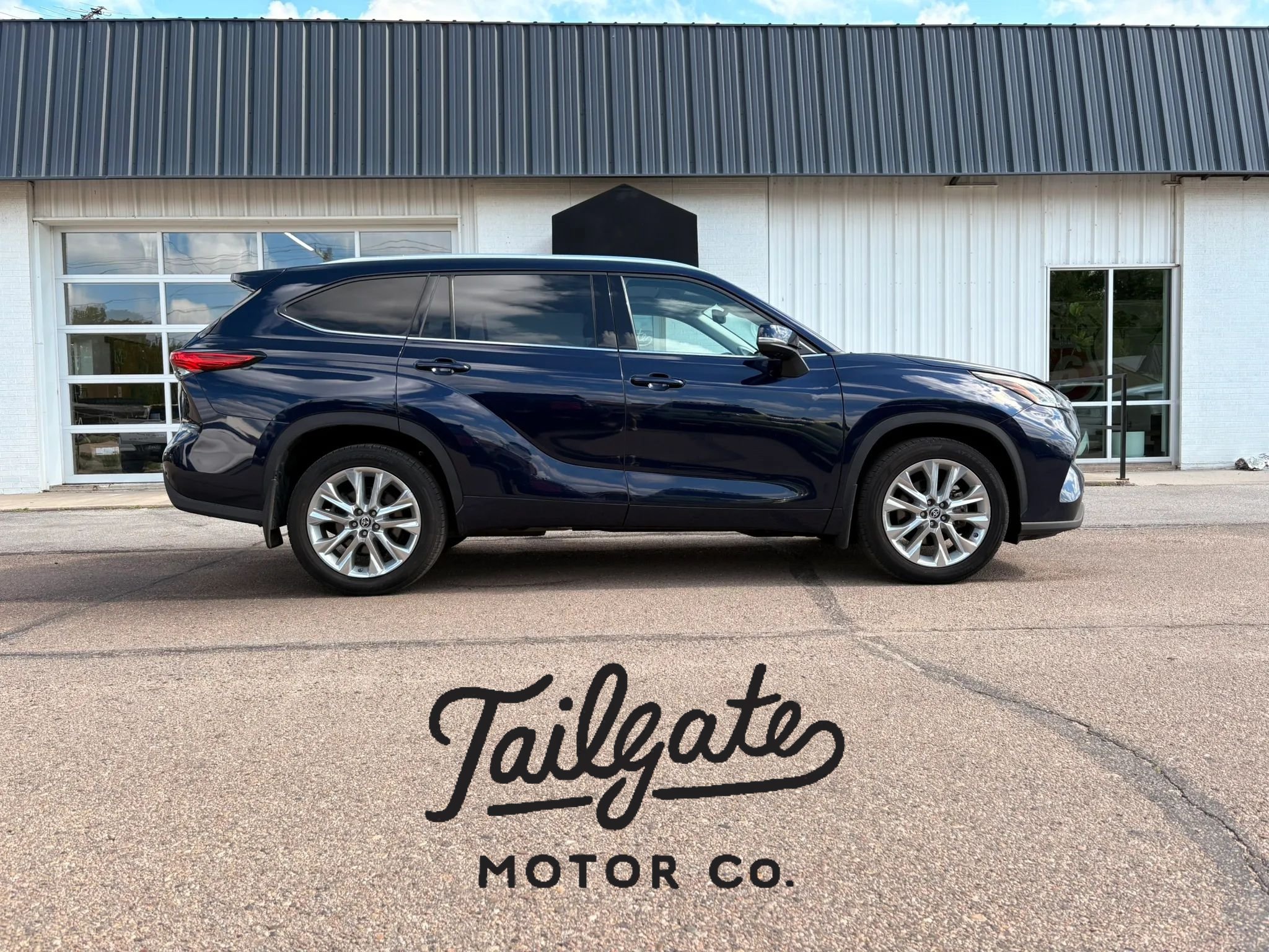 Used 2021 Toyota Highlander Limited
