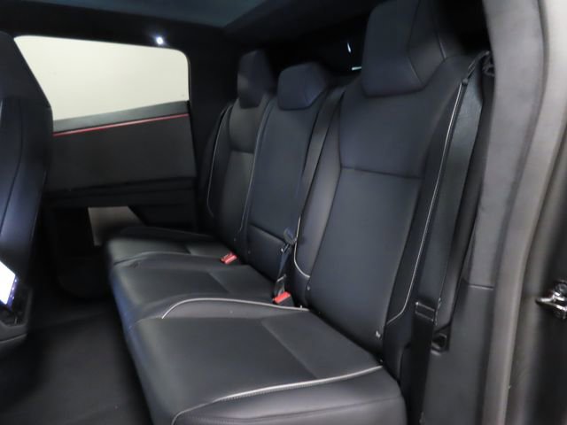 Used 2024 Tesla Cybertruck AWD Crew Cab image 11