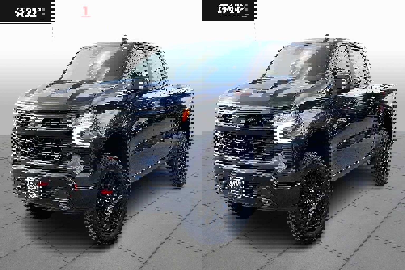 Used 2024 Chevrolet Silverado 1500 LT Trail Boss w/ LT Trail Boss Premium Package AWD/4WD image 1