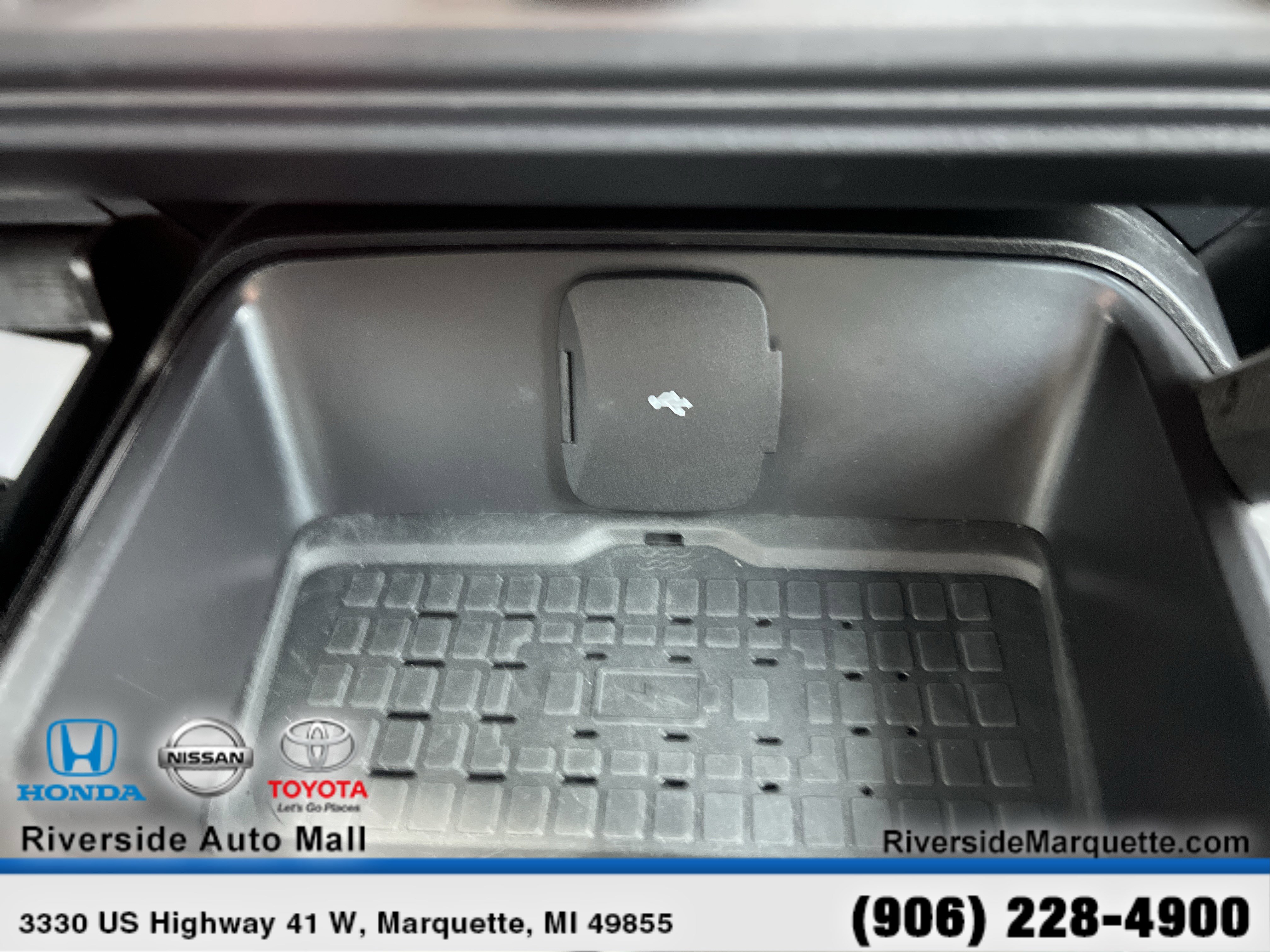 Used 2024 Ford Bronco Outer Banks image 18