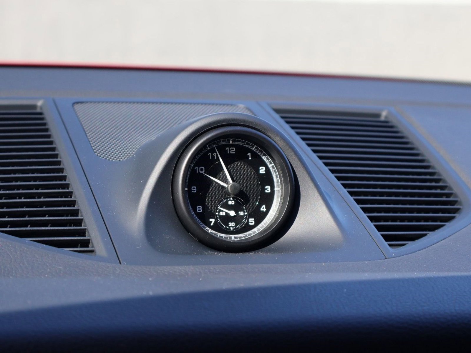 New 2026 Porsche Macan AWD/4WD image 26