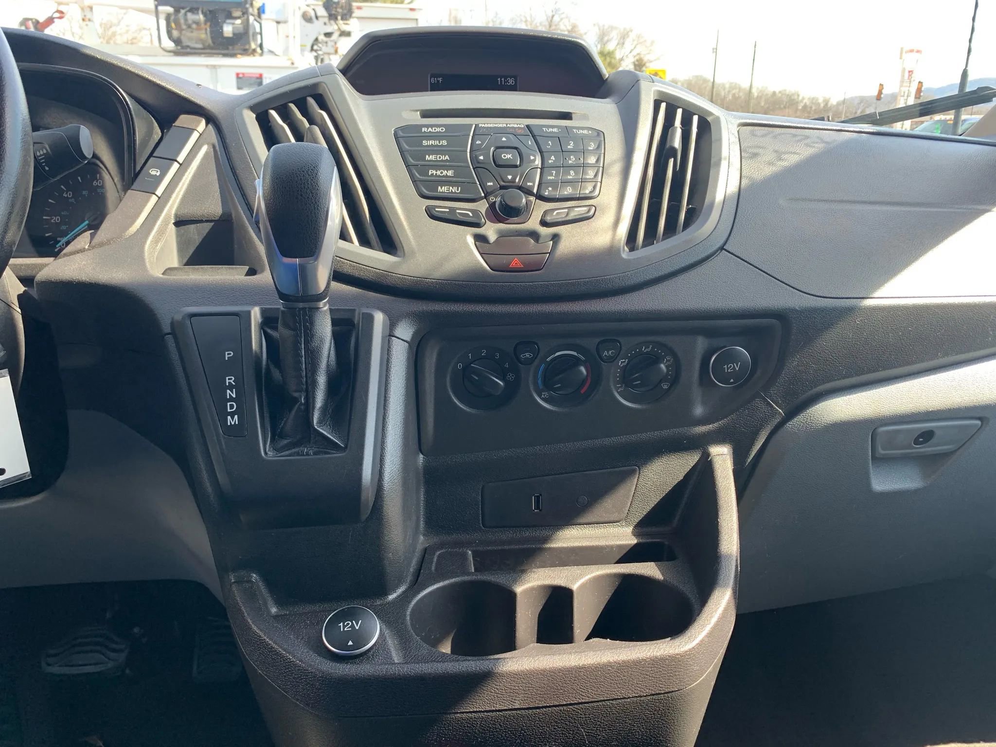 Used 2019 Ford Transit 250 130 Low Roof RWD image 15
