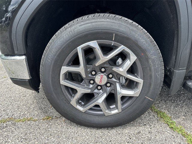 New 2025 GMC Sierra 1500 SLT w/ SLT Premium Package image 10
