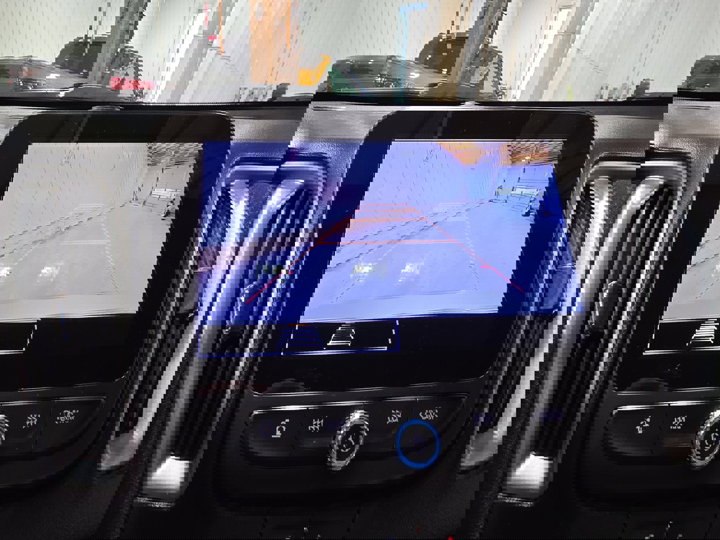 Used 2023 Chevrolet Malibu LT image 19