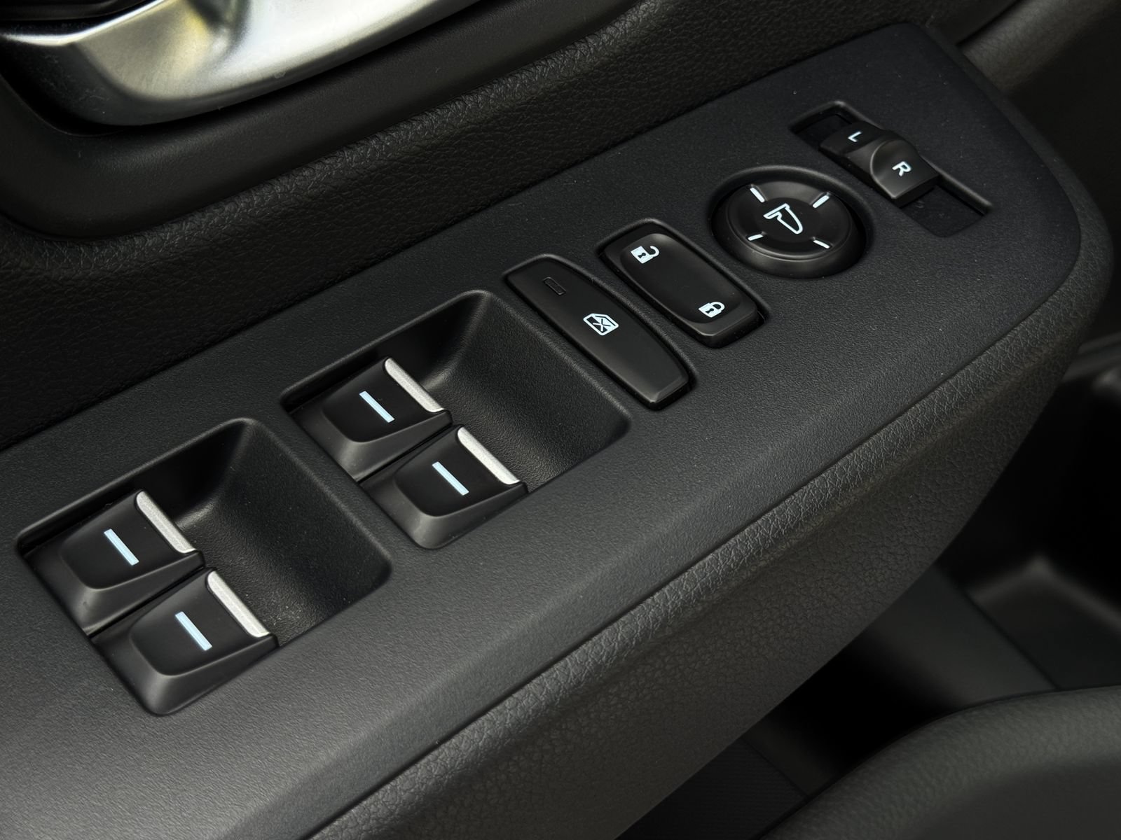 Certified 2026 Honda Passport RTL image 14