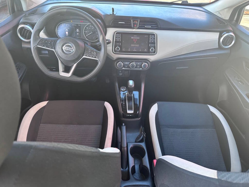 Used 2021 Nissan Versa SV FWD image 16