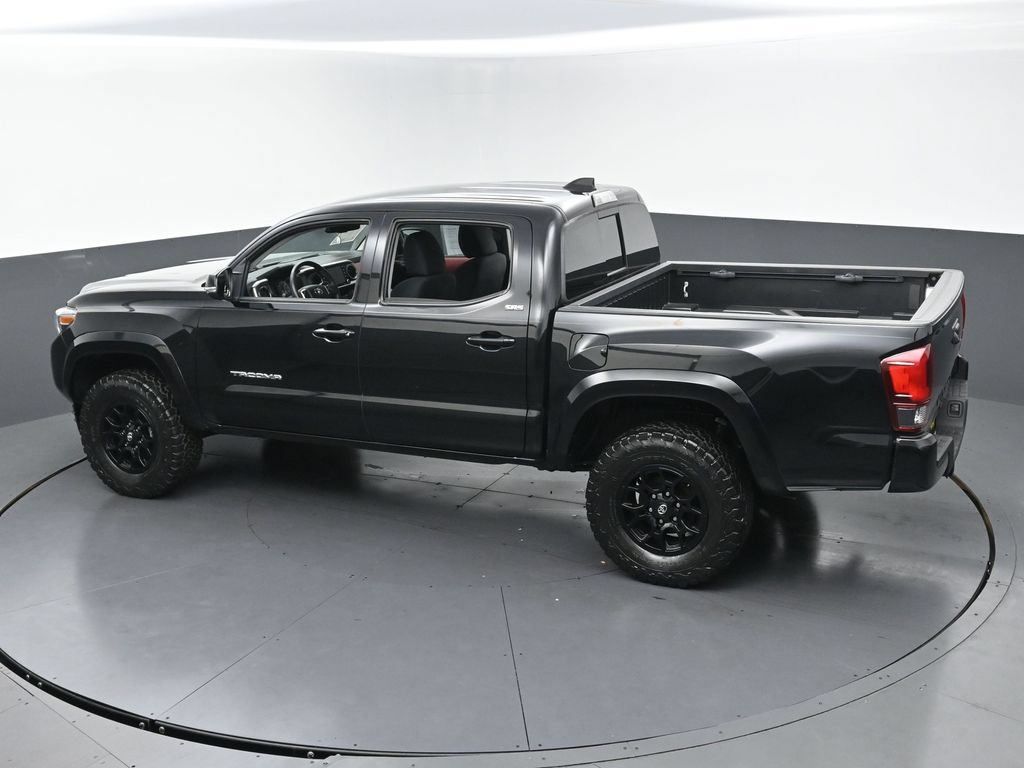 Used 2022 Toyota Tacoma SR5 w/ Technology Package RWD image 44