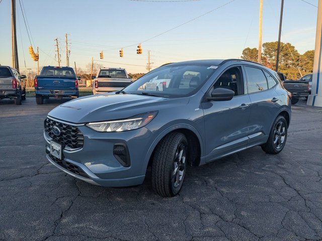 Certified 2024 Ford Escape ST-Line w/ Tech Pack #1 image 4