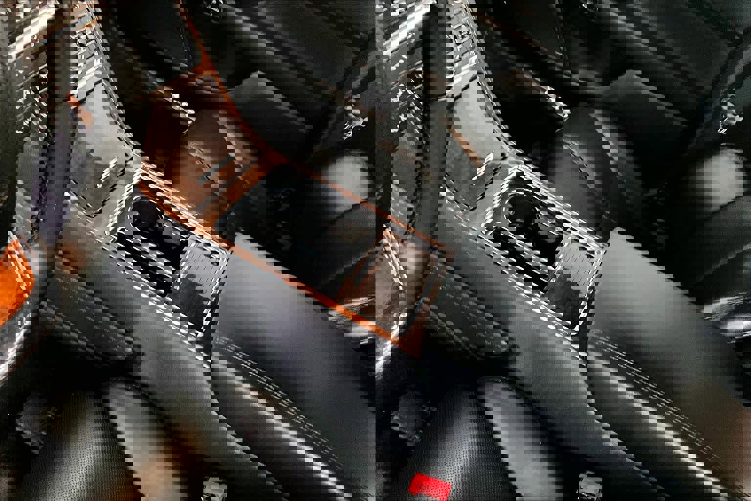 Used 2018 Lincoln Continental Reserve w/ Continental Climate Package image 16