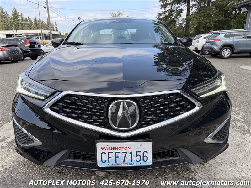 Used 2019 Acura ILX FWD image 2