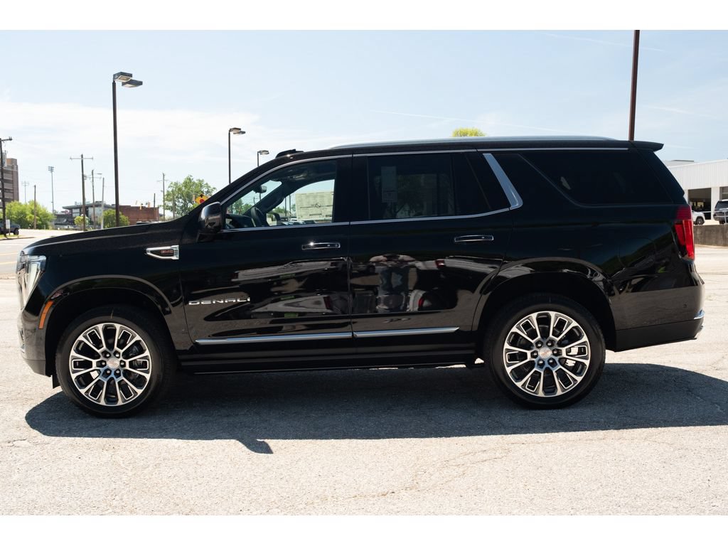New 2026 GMC Yukon Denali w/ Denali Reserve Package AWD/4WD image 5