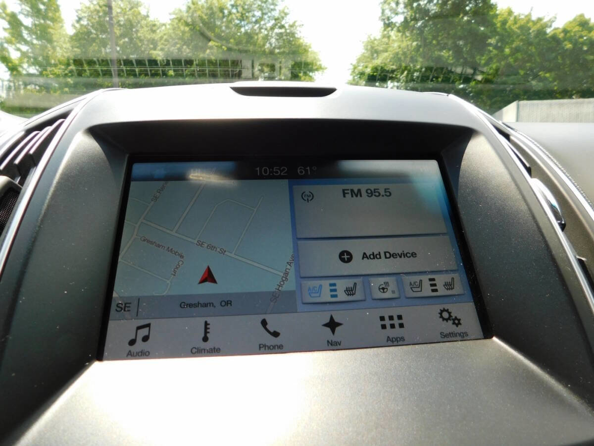 Used 2018 Ford Edge Titanium w/ Equipment Group 302A image 19