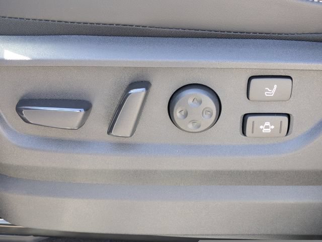 New 2026 INFINITI QX80 4WD w/ Sport Exterior Package image 21