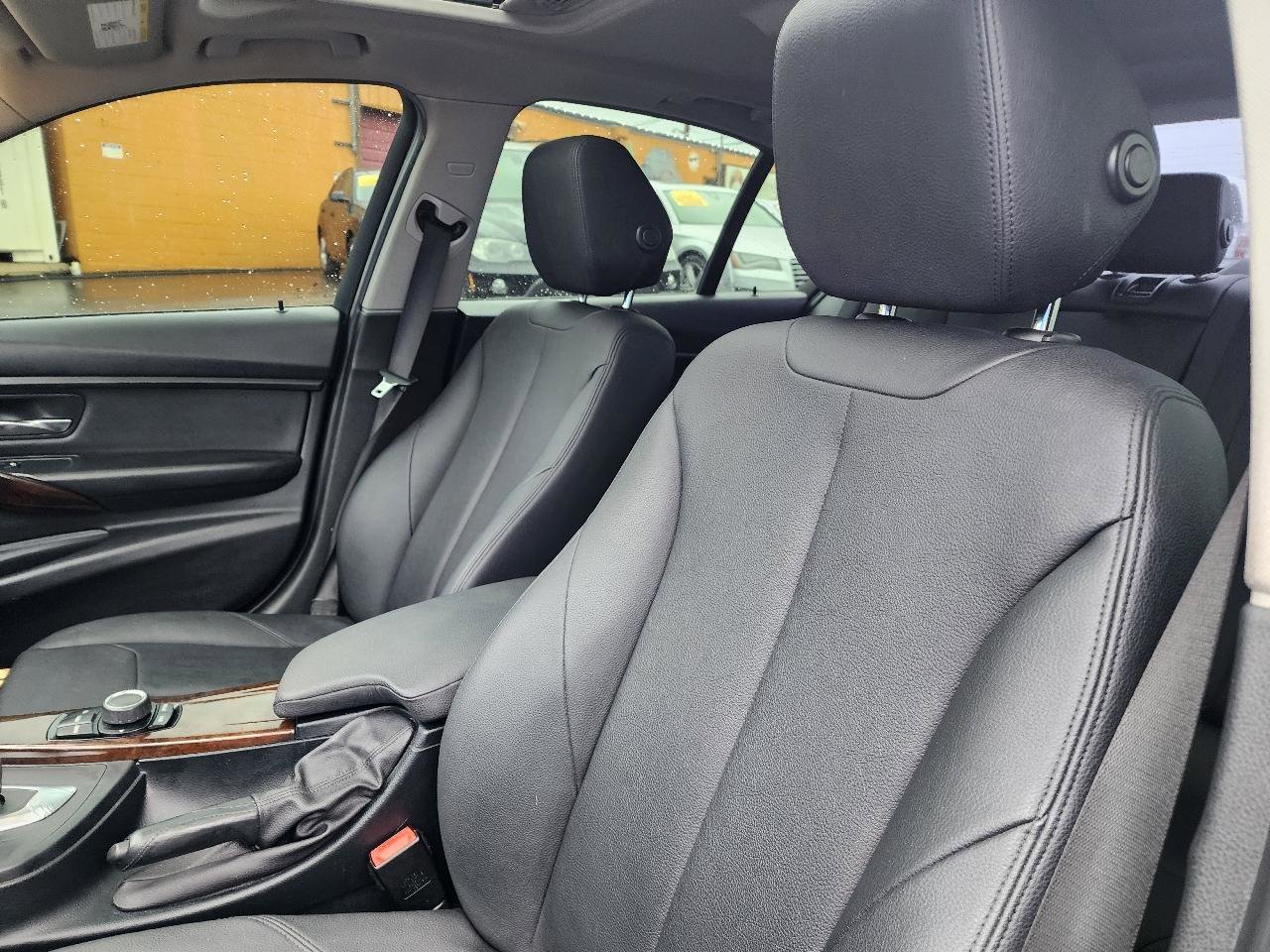 Used 2015 BMW 328i Sedan image 14