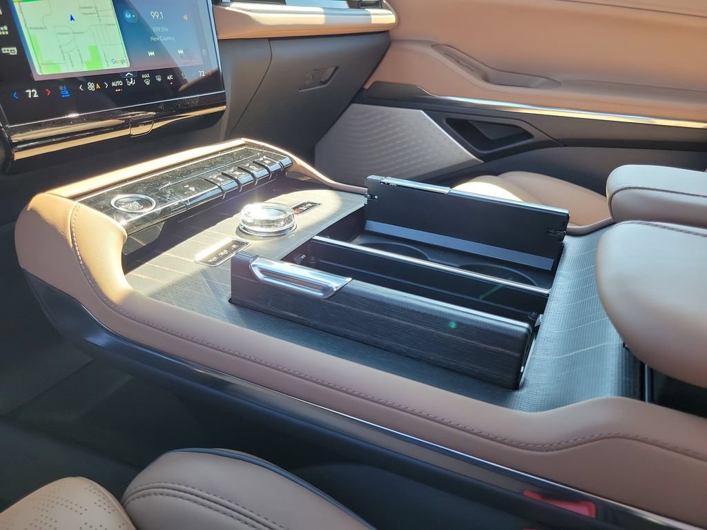 New 2026 Lincoln Navigator Black Label AWD/4WD image 29