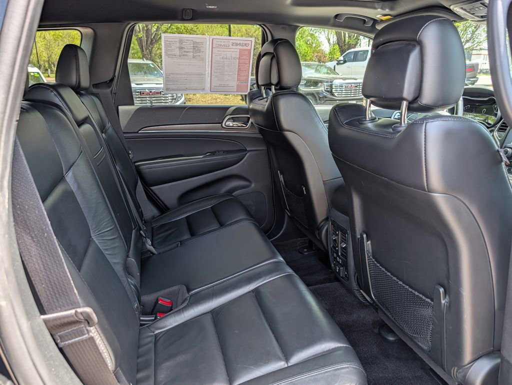Used 2018 Jeep Grand Cherokee Limited AWD/4WD image 23