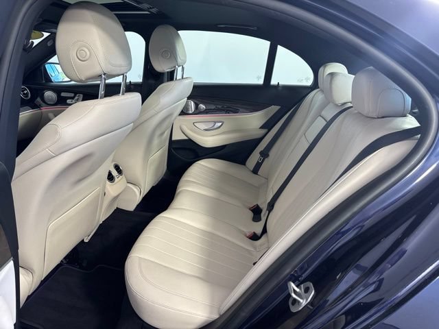 Used 2020 Mercedes-Benz E 350 4MATIC Sedan image 19