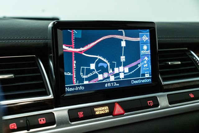 Used 2009 Audi S8 image 26