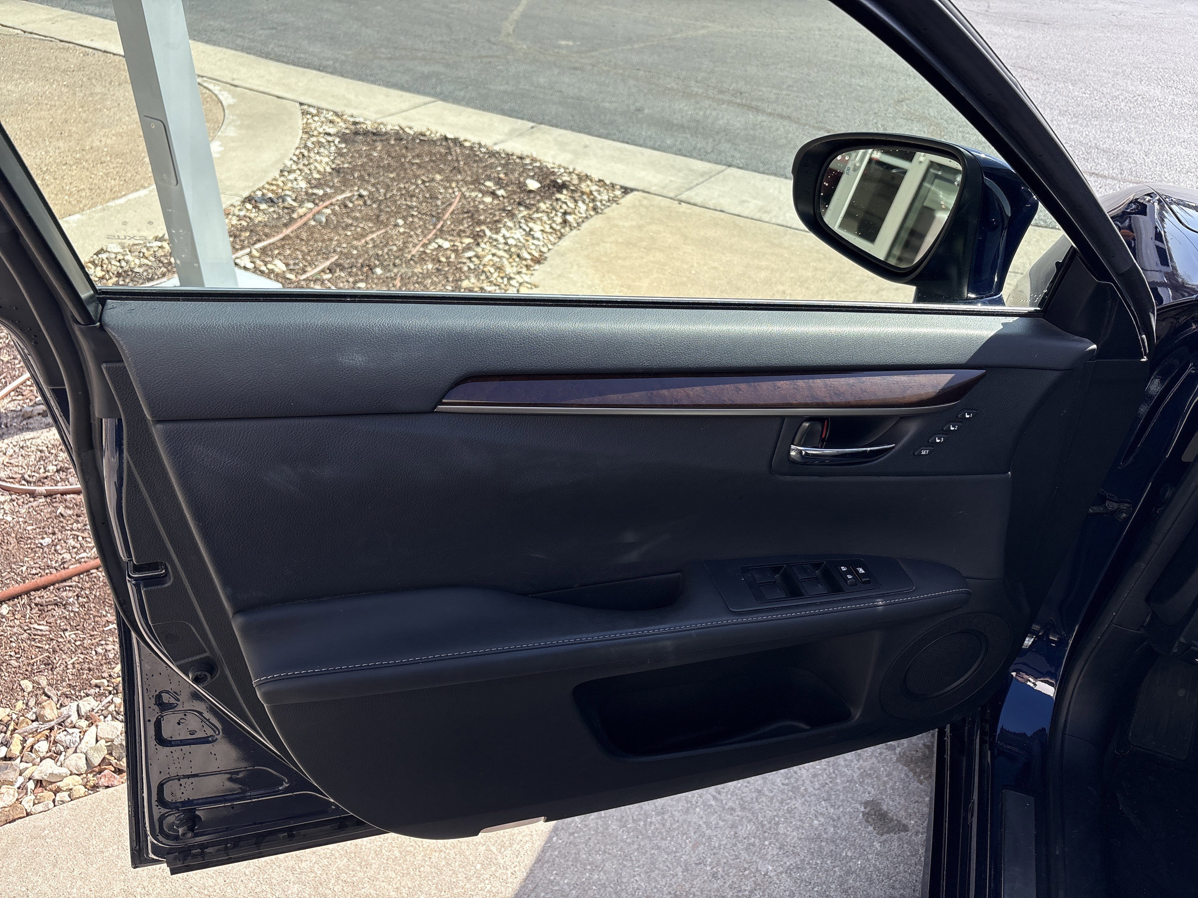 Used 2013 Lexus ES 350 w/ Premium Pkg image 13