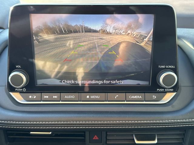 Used 2023 Nissan Rogue S image 30