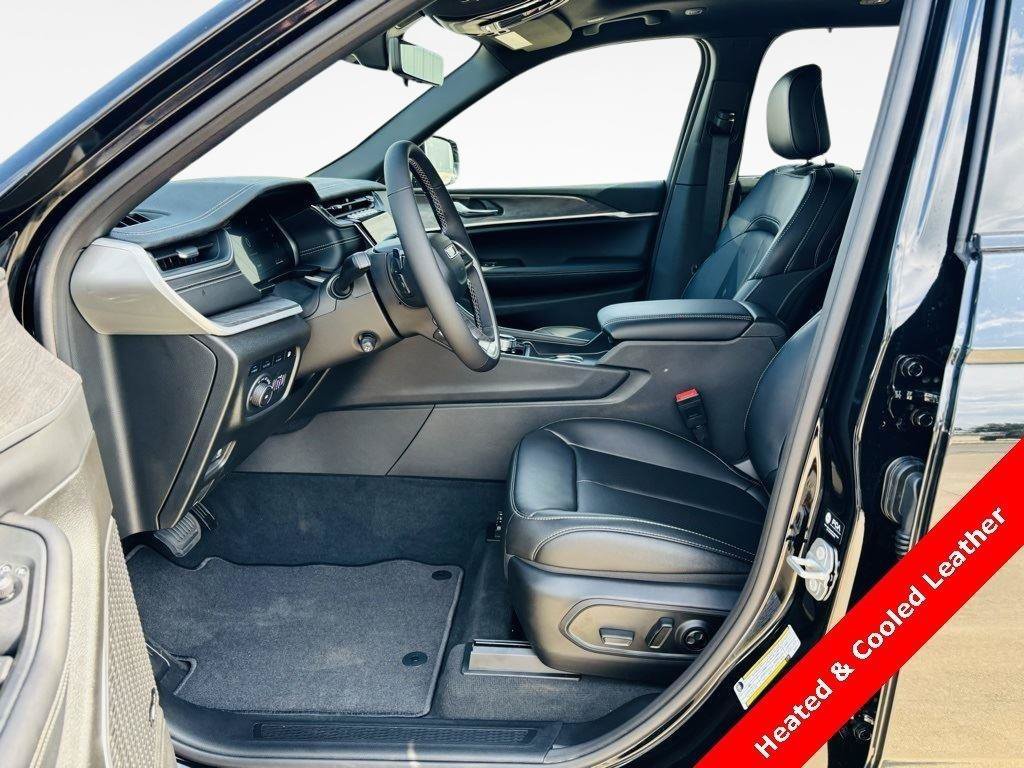 New 2024 Jeep Grand Cherokee Limited 4xe w/ Luxury Tech Group II AWD/4WD image 3