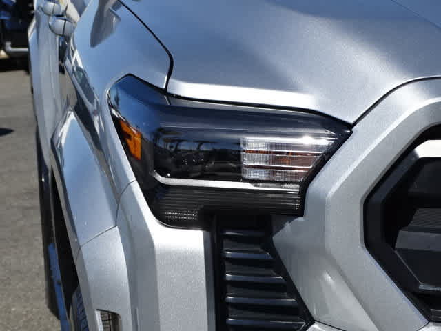 Certified 2024 Toyota Tacoma SR5 RWD image 5