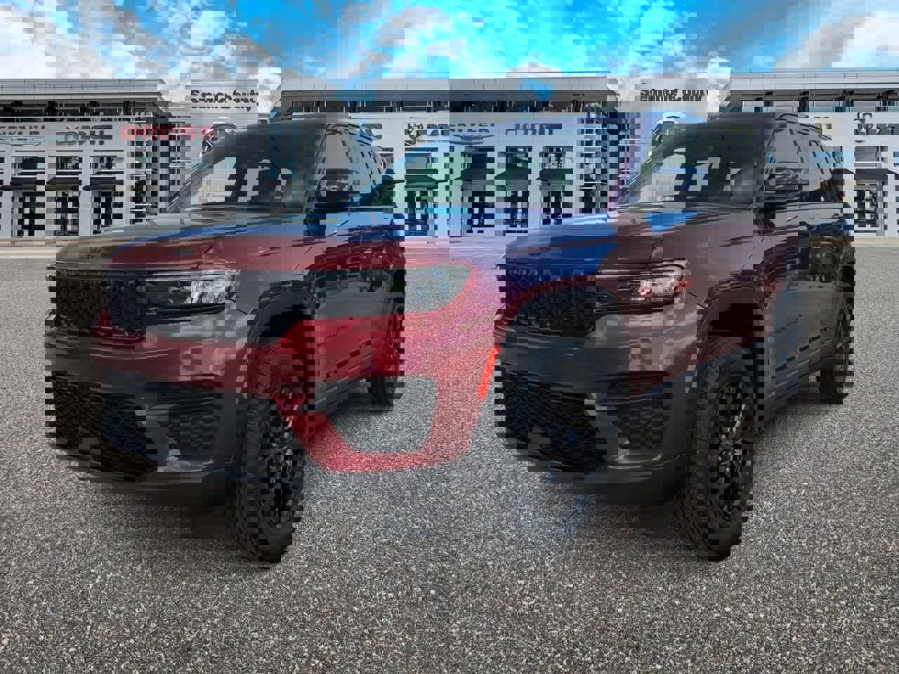 Used 2024 Jeep Grand Cherokee Altitude image 4