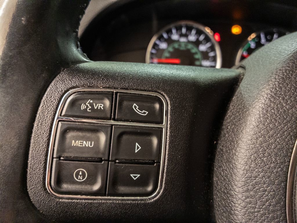 Used 2012 Jeep Wrangler Unlimited Sport AWD/4WD image 21