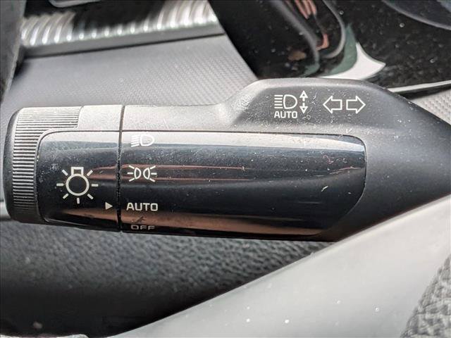 Used 2021 Kia K5 LX FWD image 16