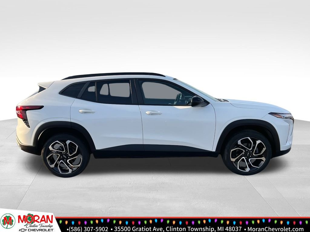 Certified 2024 Chevrolet Trax RS image 6