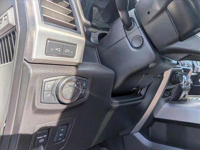 Used 2018 Ford F150 Platinum w/ Equipment Group 701A Luxury image 16