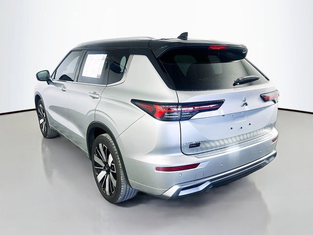 Used 2025 Mitsubishi Outlander SEL AWD/4WD image 6