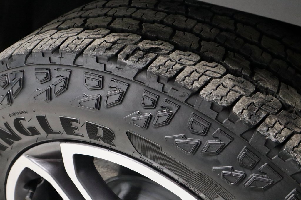 Used 2022 Jeep Grand Cherokee Trailhawk image 22