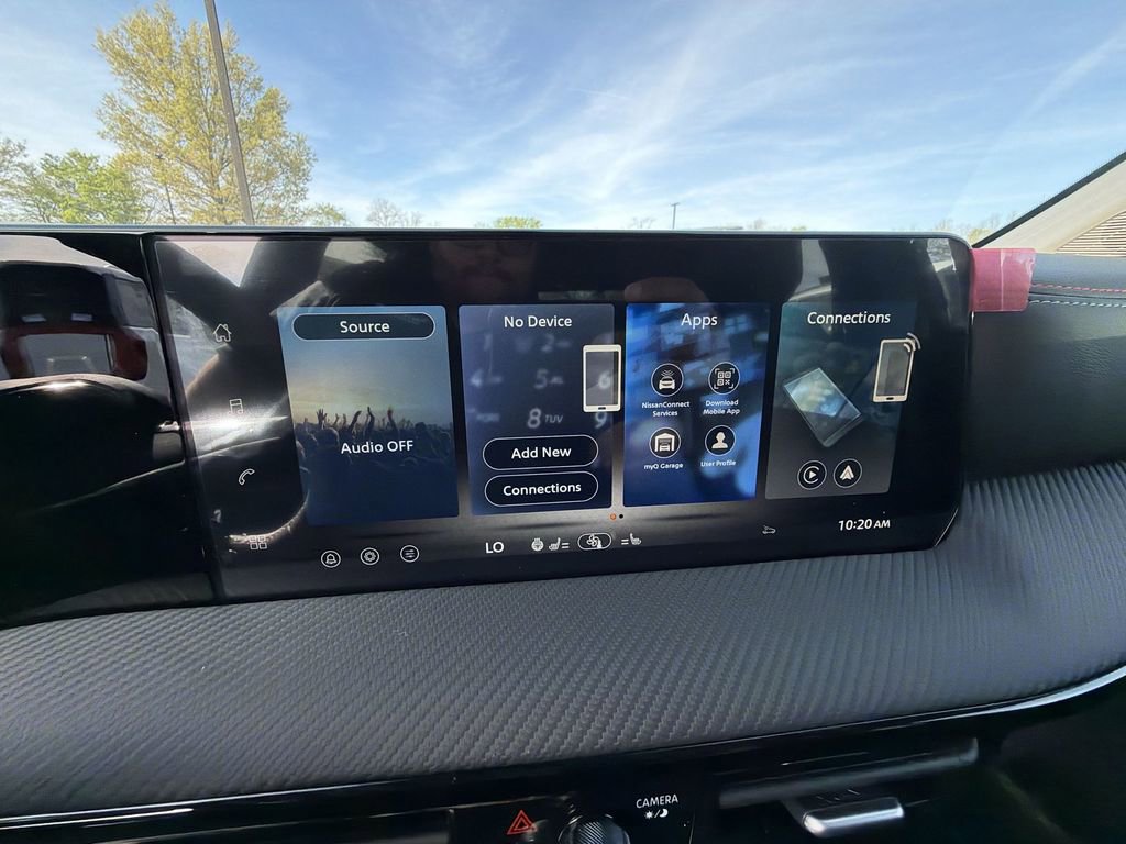 New 2026 Nissan Kicks SR w/ SR Premium Package AWD/4WD image 16