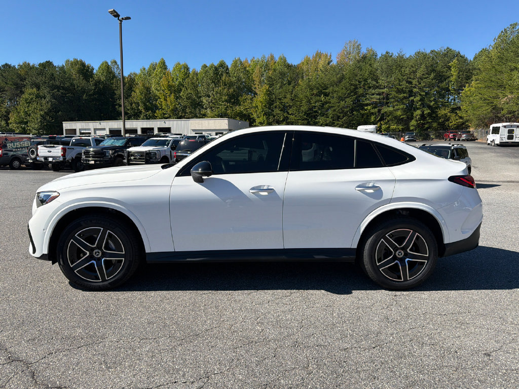Used 2024 Mercedes-Benz GLC 300 4MATIC image 4