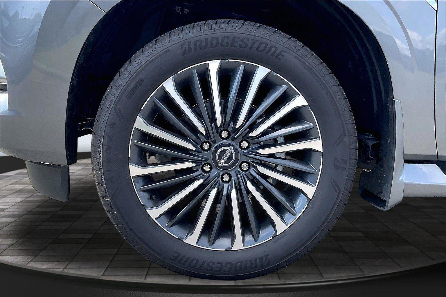 Certified 2025 Nissan Armada Platinum Reserve AWD/4WD image 9