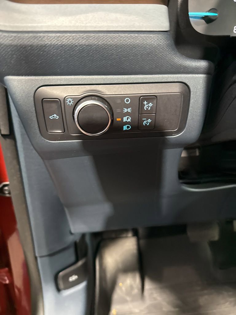 Used 2022 Ford Maverick Lariat image 34